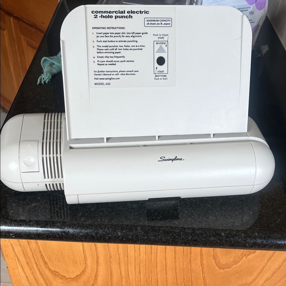 Swingline White 2-Hole Punch